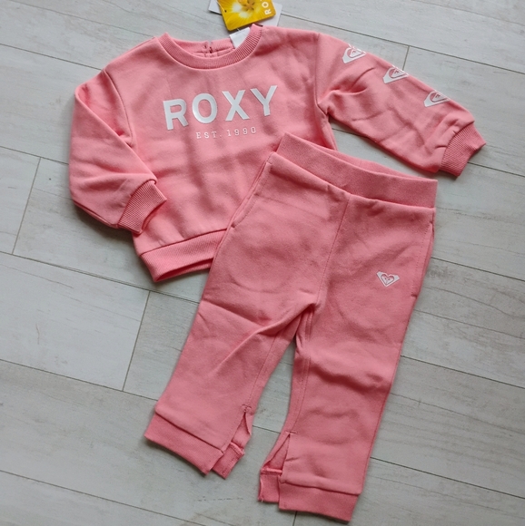 ROXY NEW Logo Crewneck Sweatshirt & Sweatpants - Picture 1 of 14